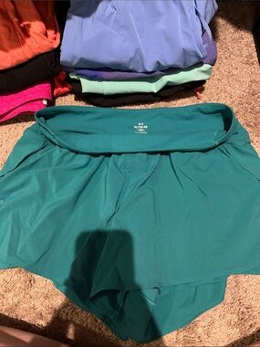 Under Armour Teal Women's Athletic Shorts